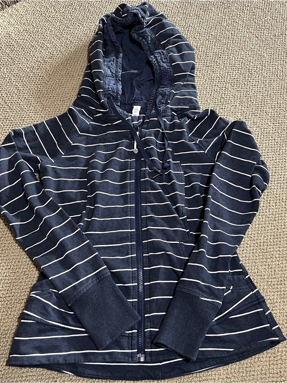 Lululemon Movement Jacket/Hoodie -size 6